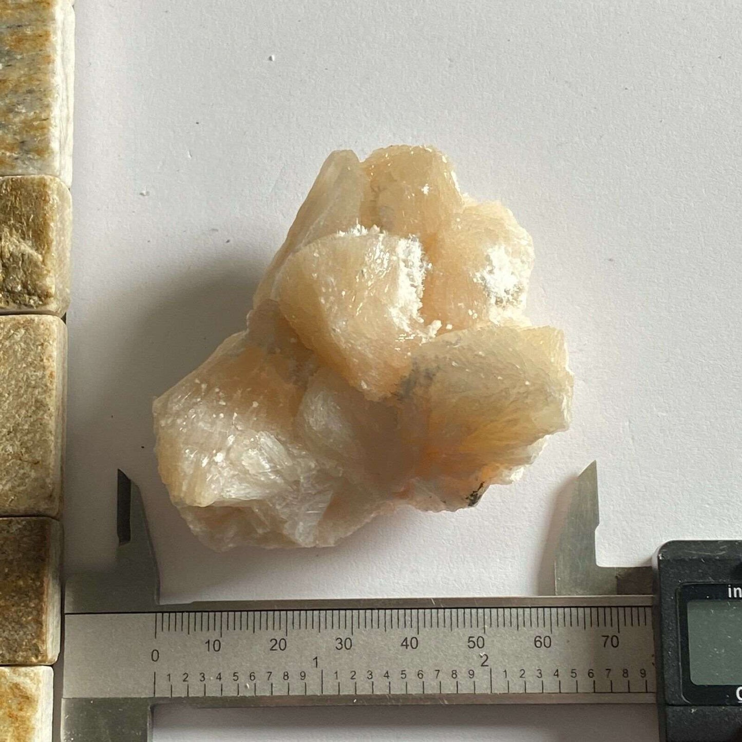 APOPHYLLITE CRYSTALLINE ASSEMBLAGE FROM GUIZHOU, CHINA 101g MF8296