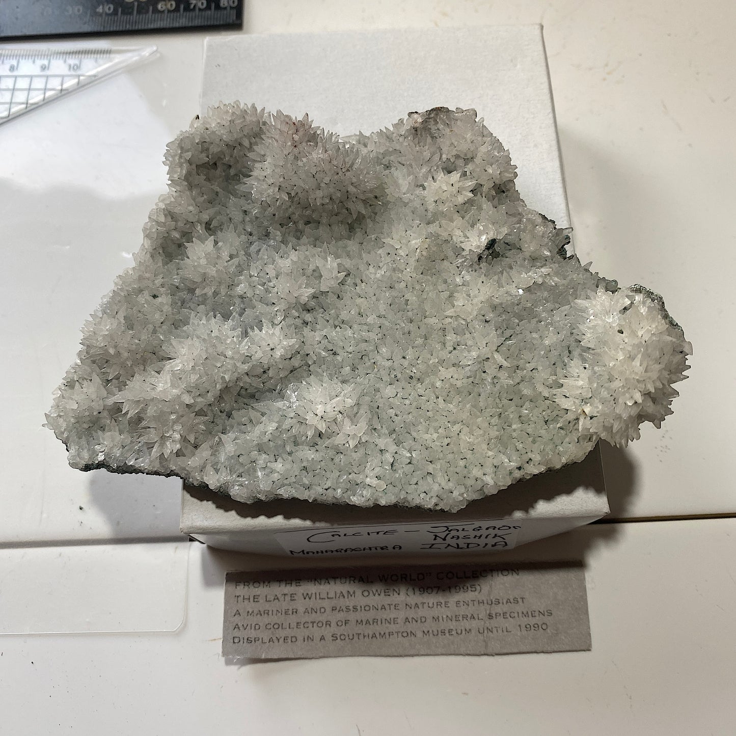 CALCITE RARE IMPRESSIVE SPECIMEN FROM JALGAON, INDIA 142g MF1626
