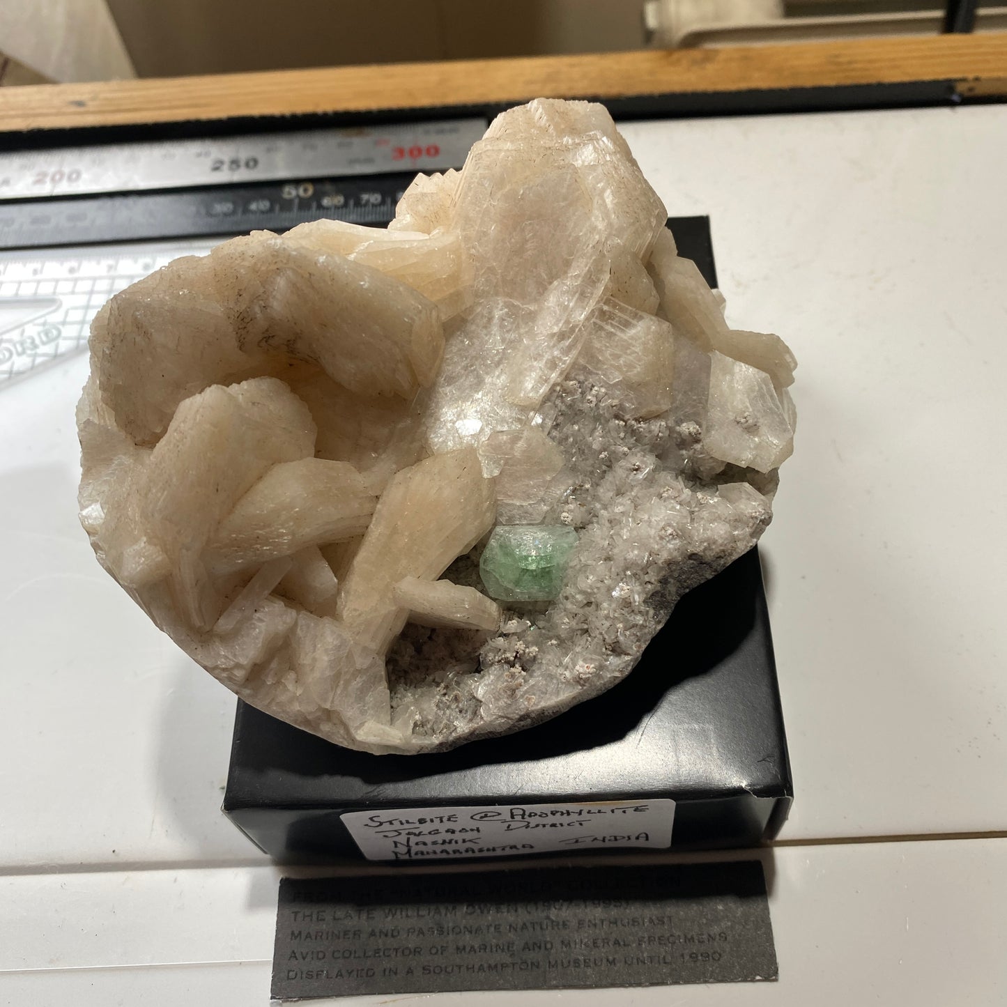 STILBITE WITH APOPHYLLITE, JALGAON, NASHIK, MAHARASHTRA, INDIA LARGE 494g MF1624