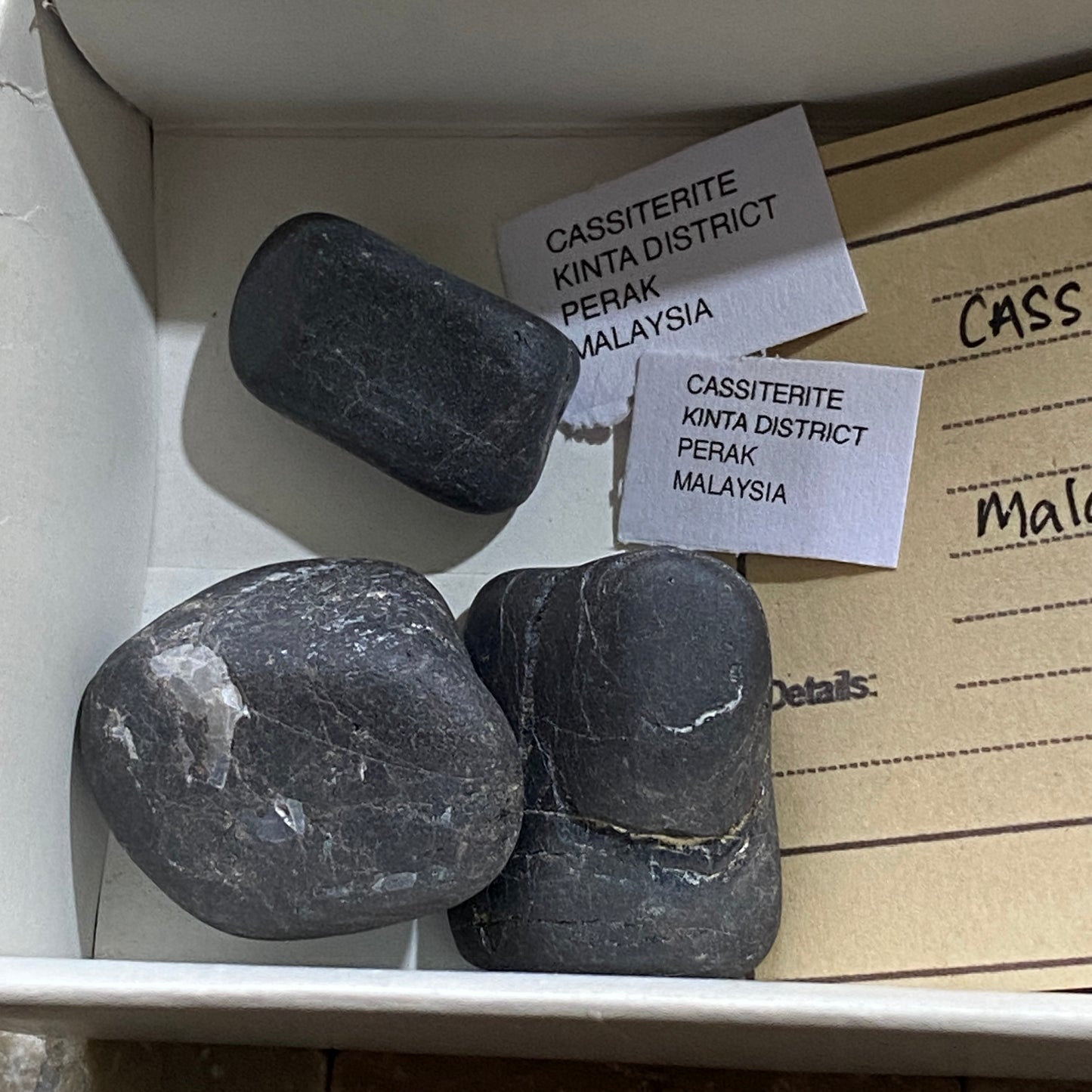 CASSITERITE ALLUVIAL TIN ORE : KINTA, PERAK, MALAYSIA 53g MF1710