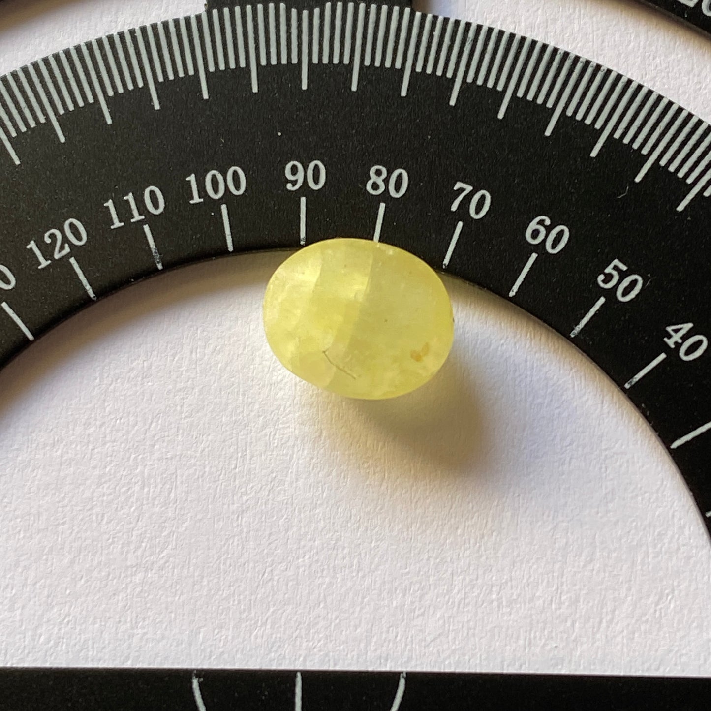 BRUCITE RARE NATURAL GEMSTONE - HOTAZEL, KALAHARI, N. CAPE, SOUTH AFRICA 2.20Ct MFG3198