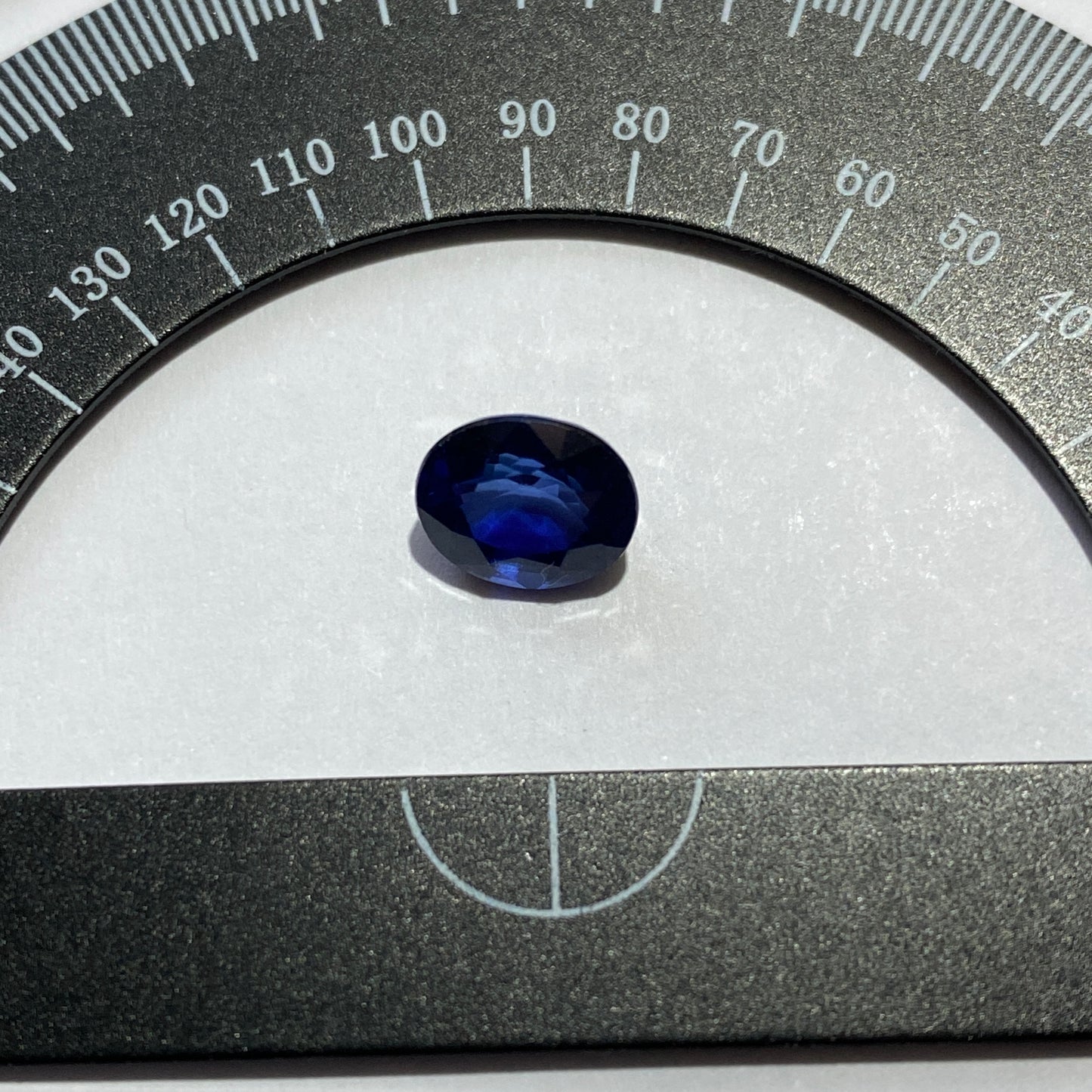 SAPPHIRE CORUNDUM GEMSTONE - CHATHAM LABORATORY GROWN 1.95Ct MFG3920