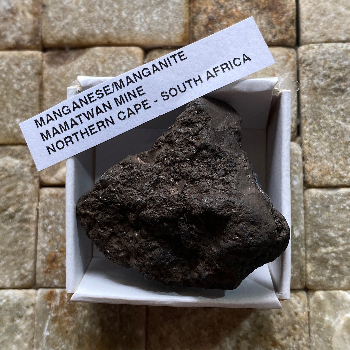 INTERESTING MANGANESE/MANGANITE PIECE : MAMATWAN MINE, NORTHERN CAPE, SOUTH AFRICA 76g. MF5284