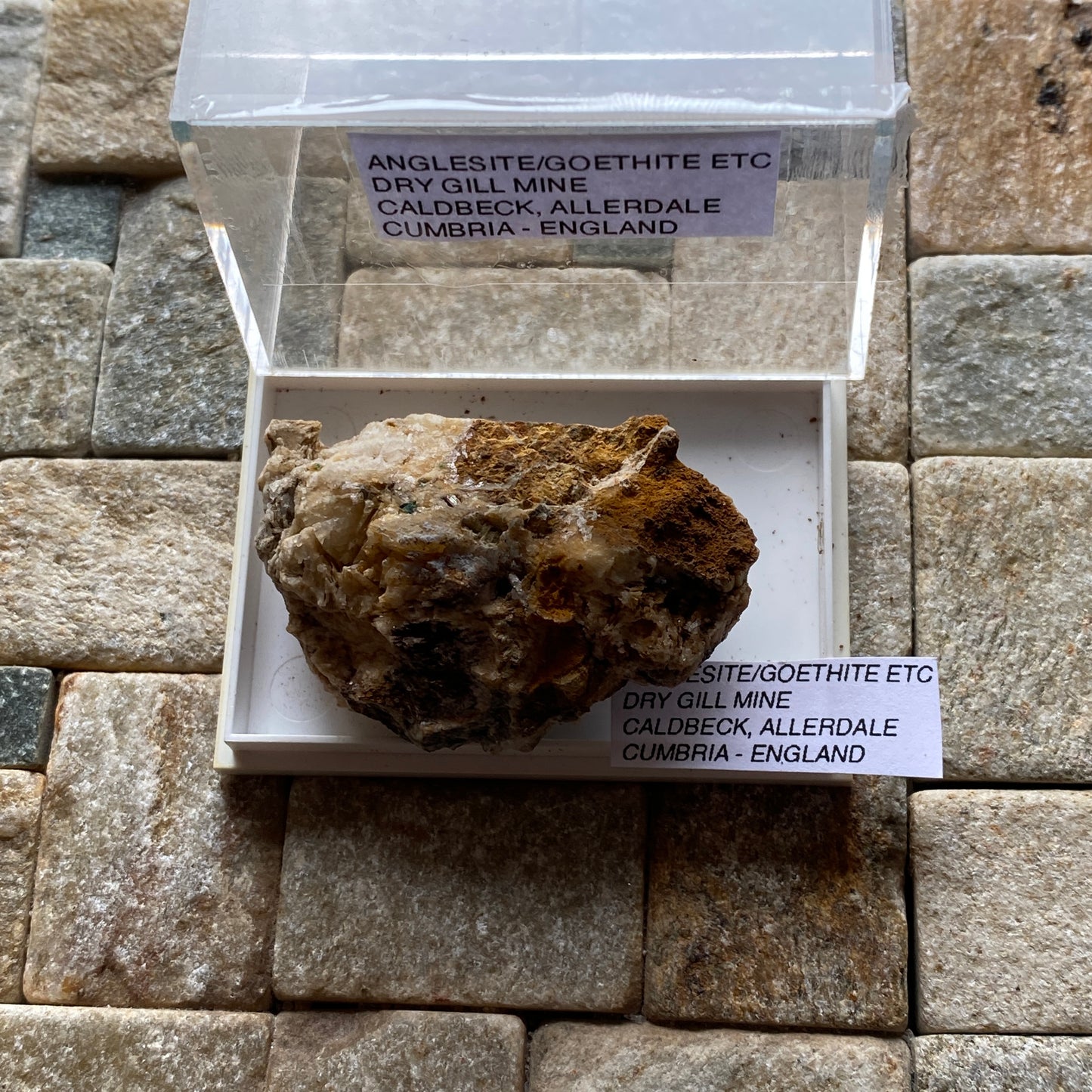 ANGLESITE/GOETHITE/MALACHITE ON MATRIX FROM DRY GILL, CUMBRIA 26g MF316