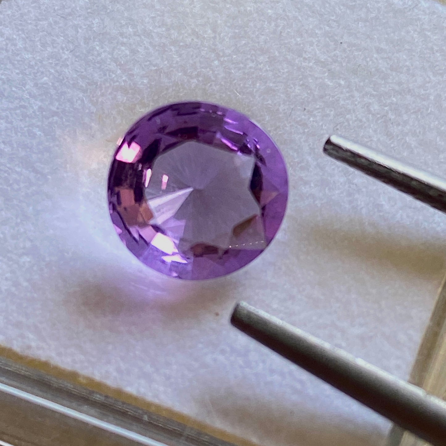 AMETHYST QUARTZ NATURAL MINED GEMSTONE - BAHIA, BRAZIL. 1.40Ct. MFG924