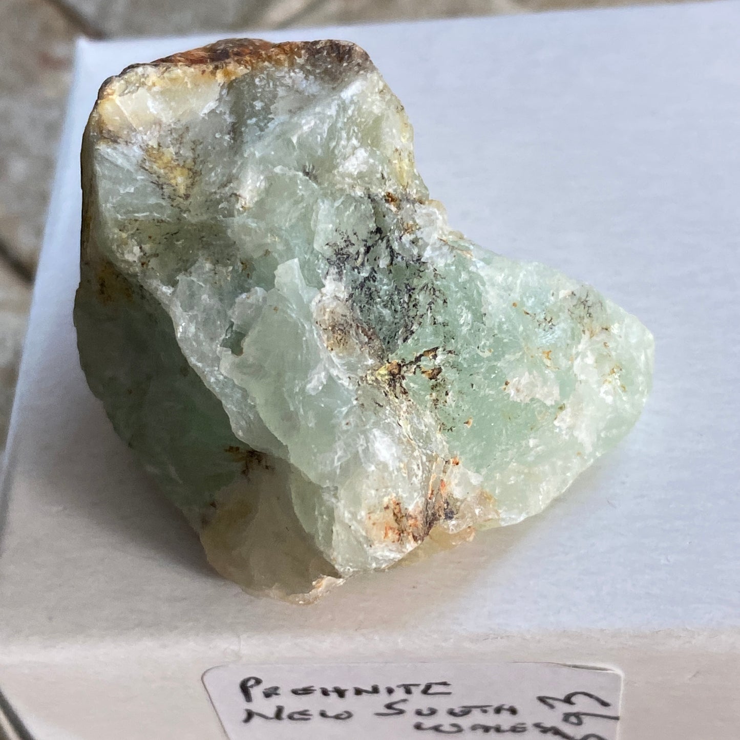 PREHNITE - PROSPECT QUARRY, N.S.W., AUSTRALIA 24g. MF3593
