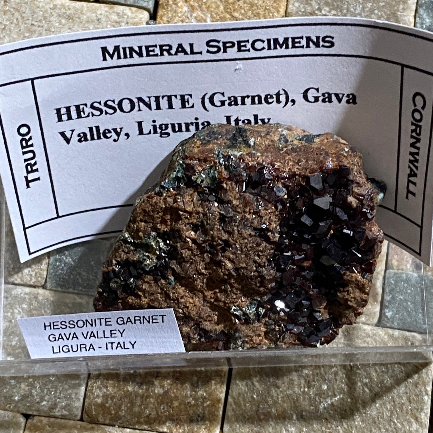 HESSONITE GARNET : GAVA VALLEY, LIGURIA, ITALY. 48G MF4630