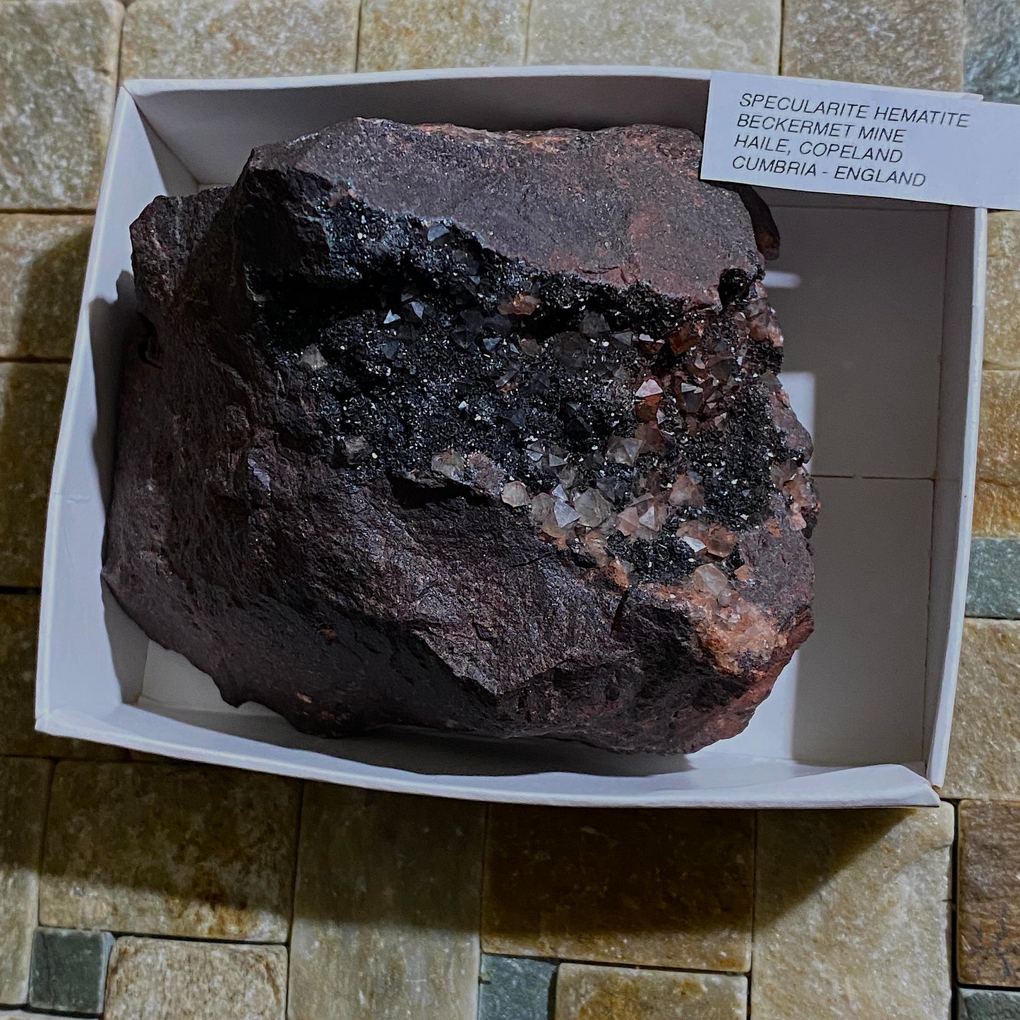 SPECULARITE HEMATITE : BECKERMET MINE, HAILE, CUMBRIA, ENGLAND 468g MF4617