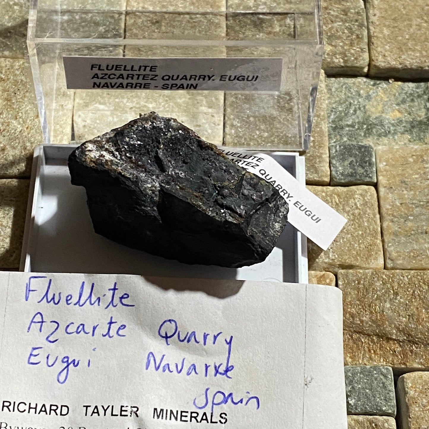 FLUELLITE/METAVARISCITE ON MATRIX : AZCARTE QUARRY, SPAIN 31g MF4684