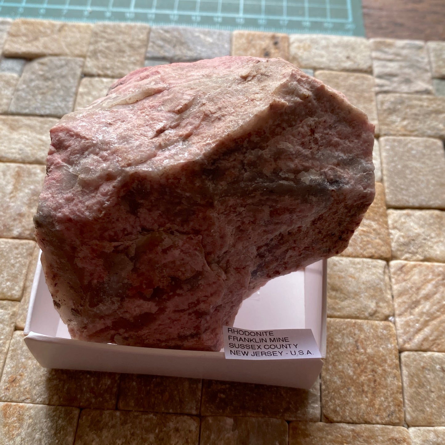RHODONITE - FRANKLIN MINE, SUSSEX CO. NEW JERSEY, U.S.A. 439g MF4466