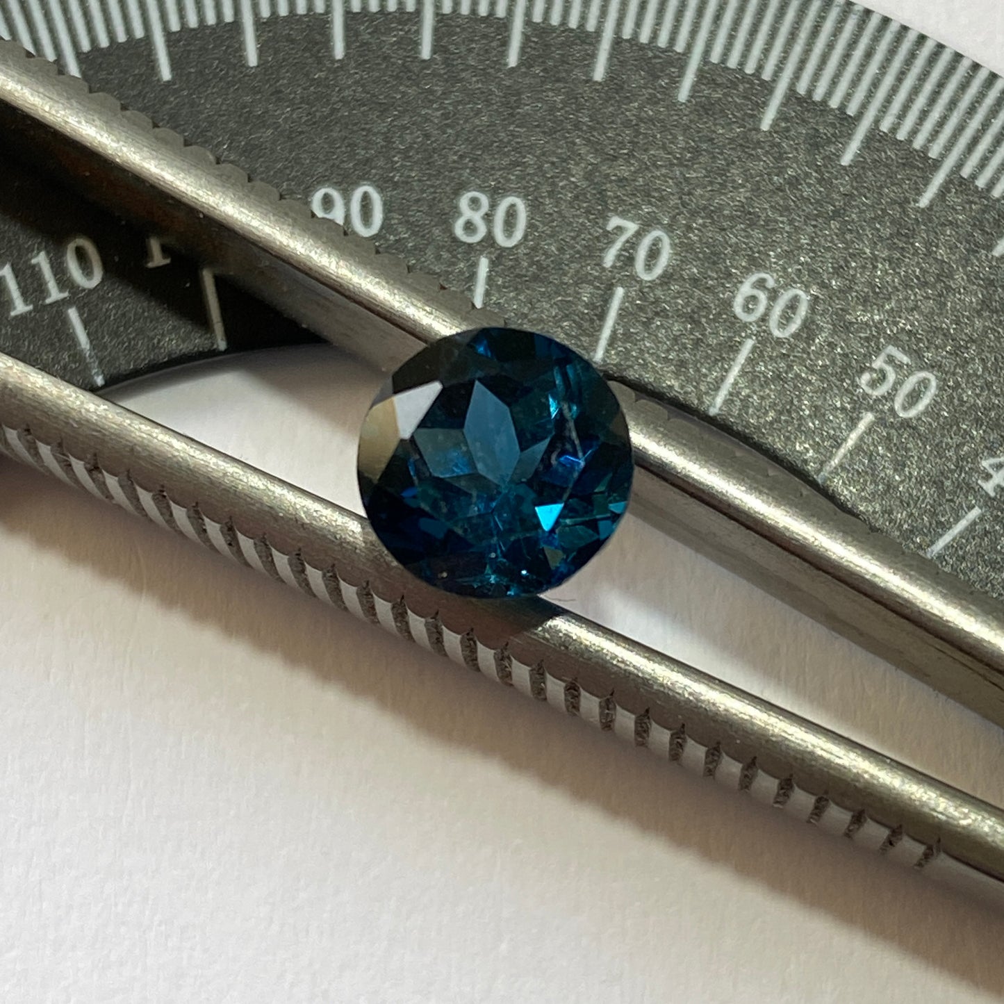 TOPAZ NATURAL GEMSTONE - VIRGEM DA LAPA, MINAS GERAIS, BRAZIL 2.05Ct. MFG5185