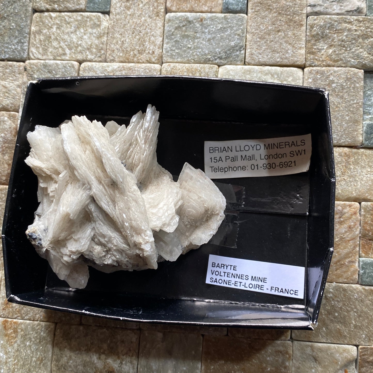 BARYTE - VOLTENNES MINE, SAONE-ET-LOIRE, FRANCE 214g MF657
