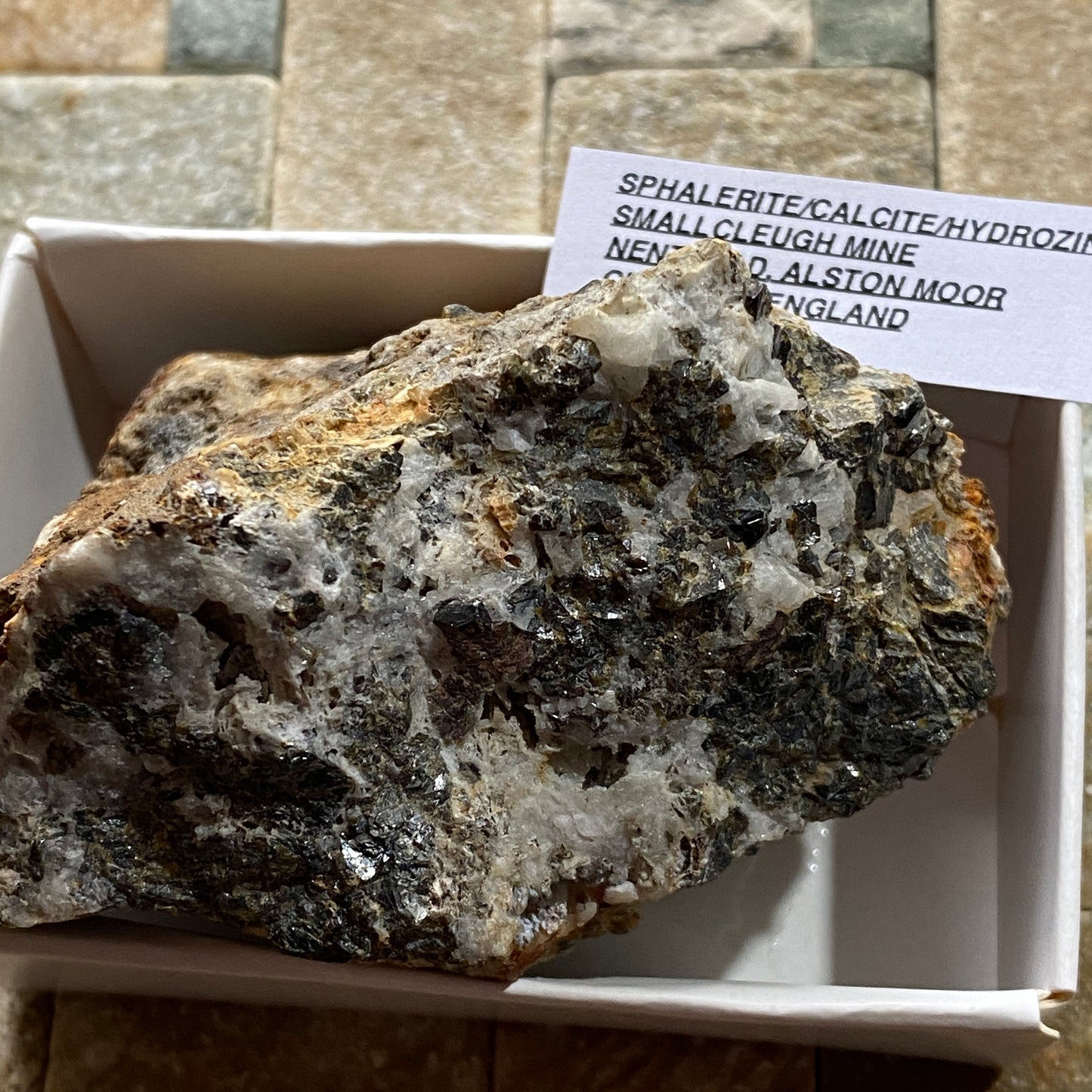 SPHALERITE/HYDROZINCITE/CALCITE : SMALLCLEUGH MINE, ALSTON MOOR, CUMBRIA 275g MF4693