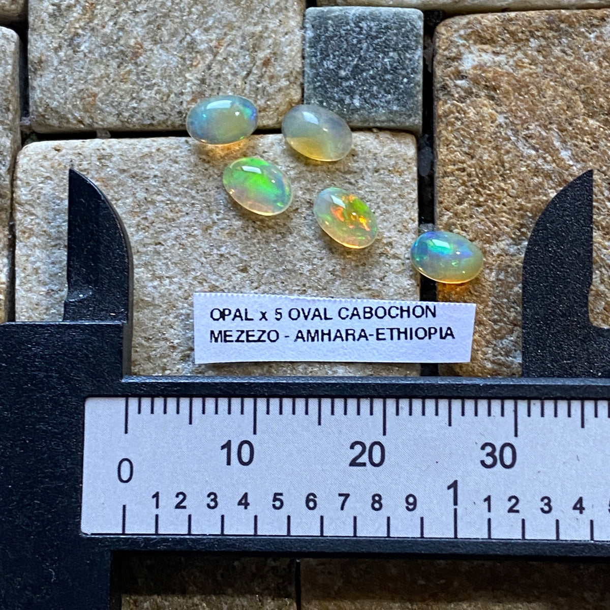 OPAL NATURAL MINED GEMSTONES : MEZEZO, AMHARA, ETHIOPIA. 1.65Ct. MFG4990