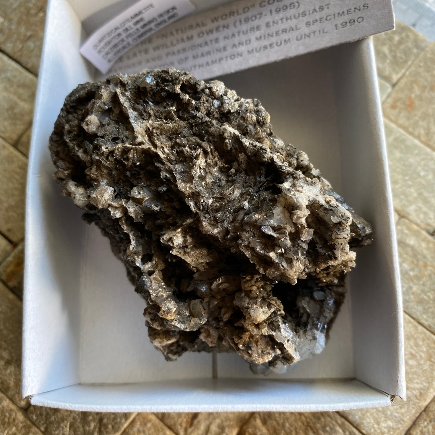 QUARTZ/CALCITE/MIMETITE ETC ROUGHTON GILL MINE, CUMBRIA 165g MF1470