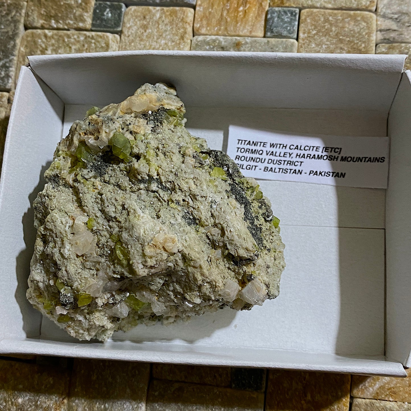 TITANITE WITH CALCITE ETC - TORMIQ VALLEY,. GILGIT-BALTISTAN, PAKISTAN. 181g MF4257