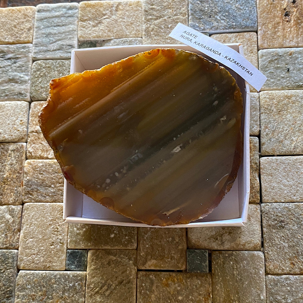 AGATE NODULE : NURA, KARAGANDA REGION, KAZAKHSTAN. 303g. MF5412