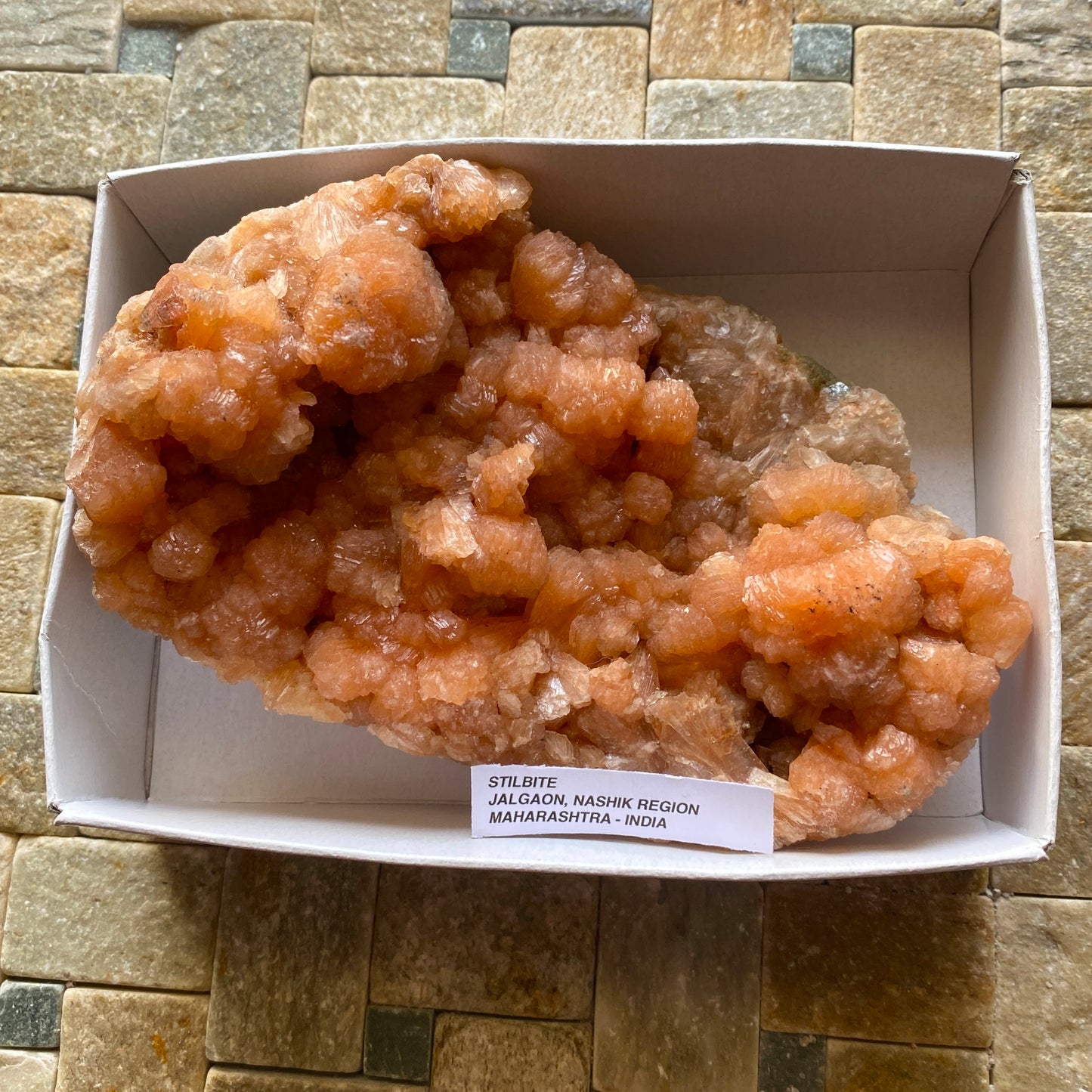 STILBITE - JALGAON, NASHIK DISTRICT, MAHARASHTRA, INDIA 322g MF4292