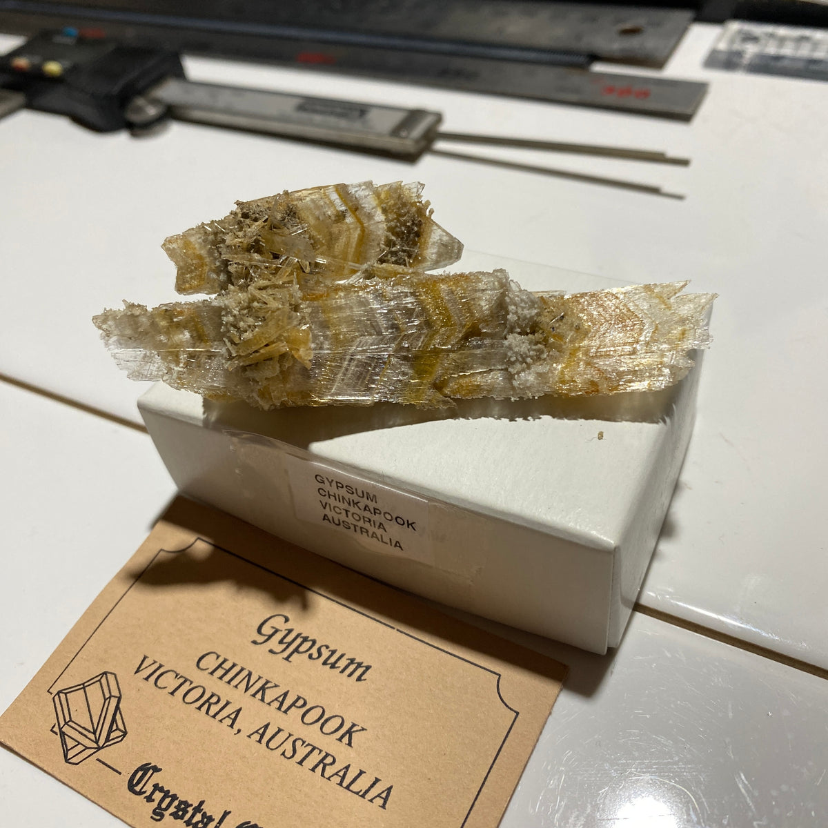 GYPSUM-SELENITE : CHINKAPOOP, VICTORIA, AUSTRALIA. 15g. MF5439