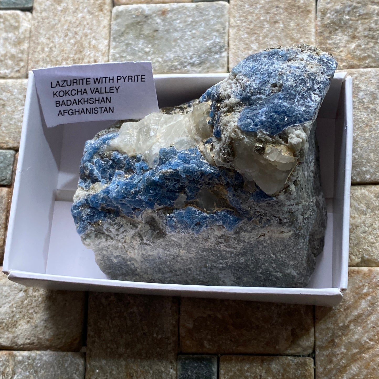 LAZURITE WITH PYRITE/CALCITE ETC - KOKCHA VALLEY, AFGHANISTAN. 160g MF4301