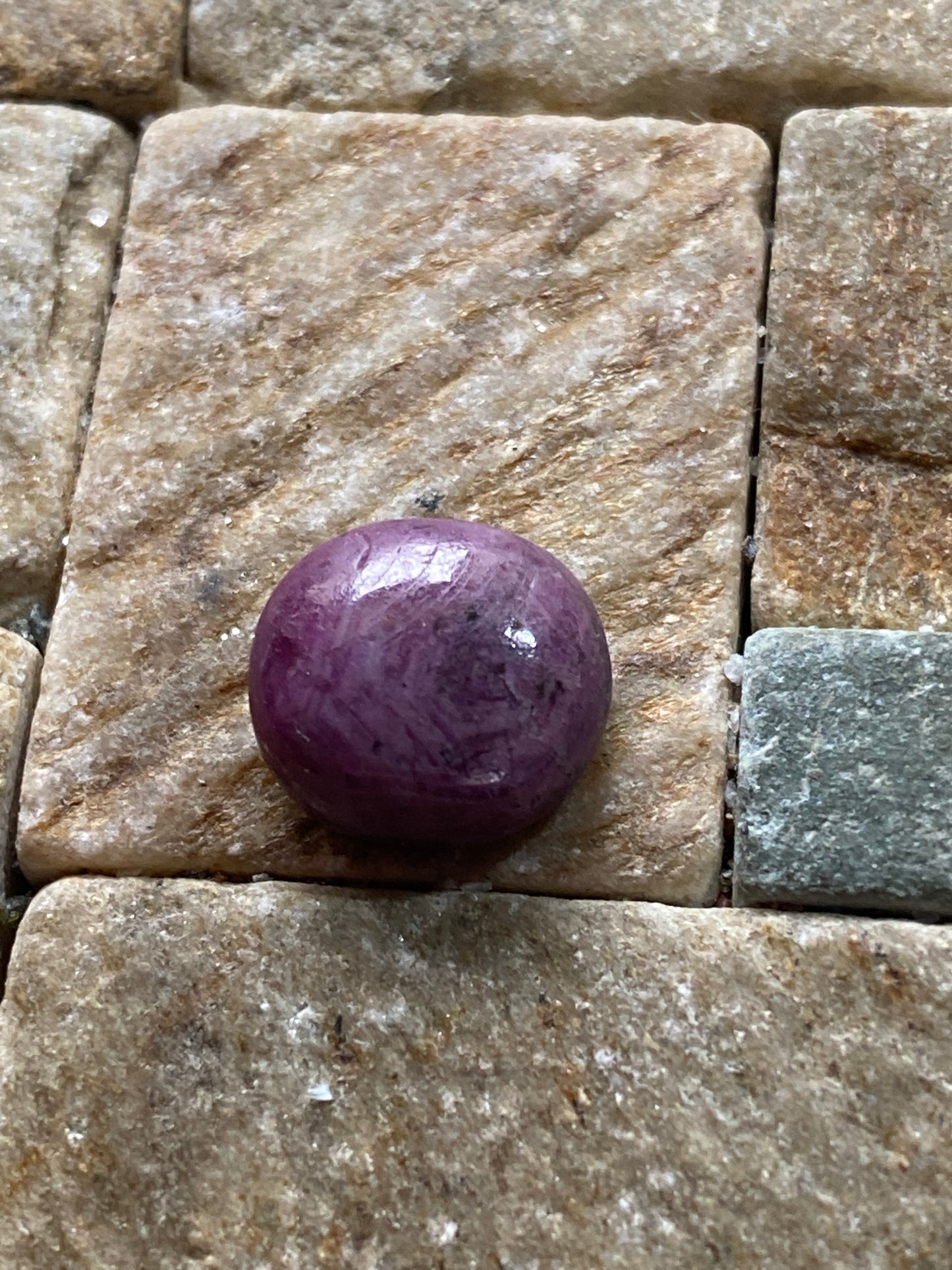 SAPPHIRE CORUNDUM NATURAL GEMSTONE : ZAZAFOTSY, IHOROMBE, MADAGASCAR 8.42Ct MFG4832