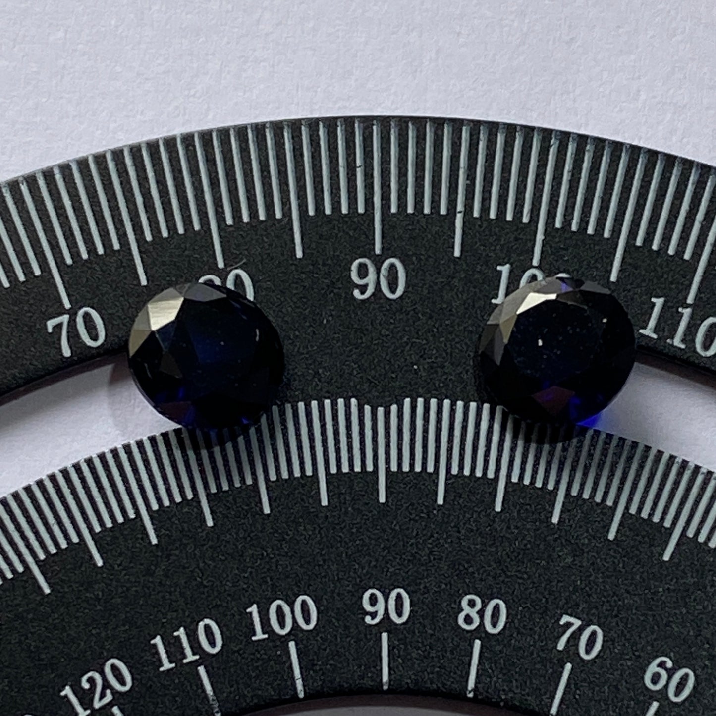 SAPPHIRE CORUNDUM GEMSTONES HIGH GRADE LABORATORY GROWN PAIR - 3.40Ct. MFG5249