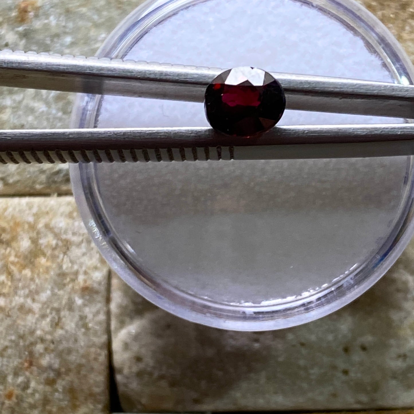 RHODOLITE GARNET NATURAL GEMSTONE - UMBA RIVER, TANGA REGION, TANZANIA 1.41Ct MFG3695