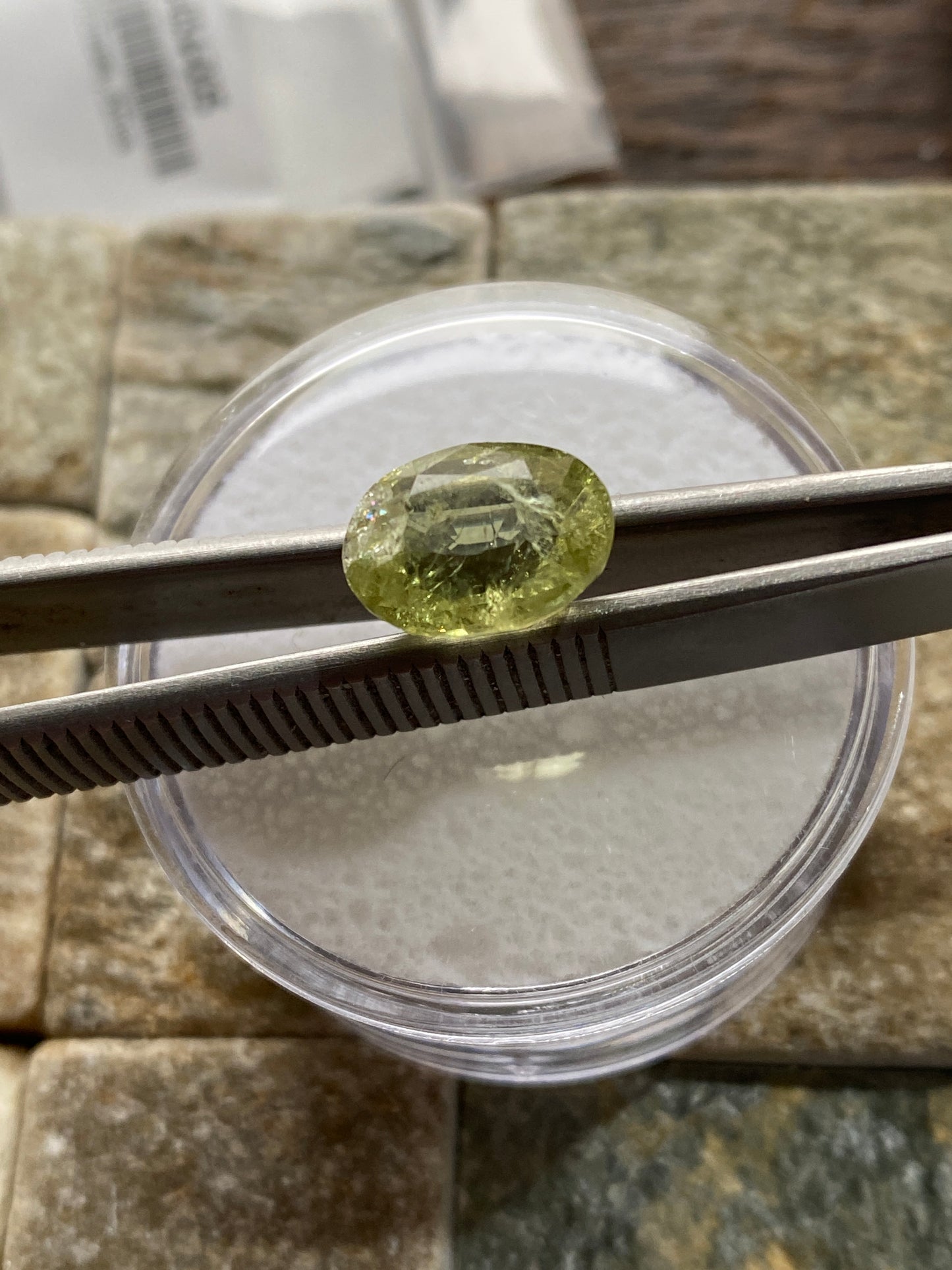 RARE GROSSULAR GARNET NATURAL GEMSTONE : MIMINSKY, SAKHA, RUSSIA 5.39Ct MFG4889