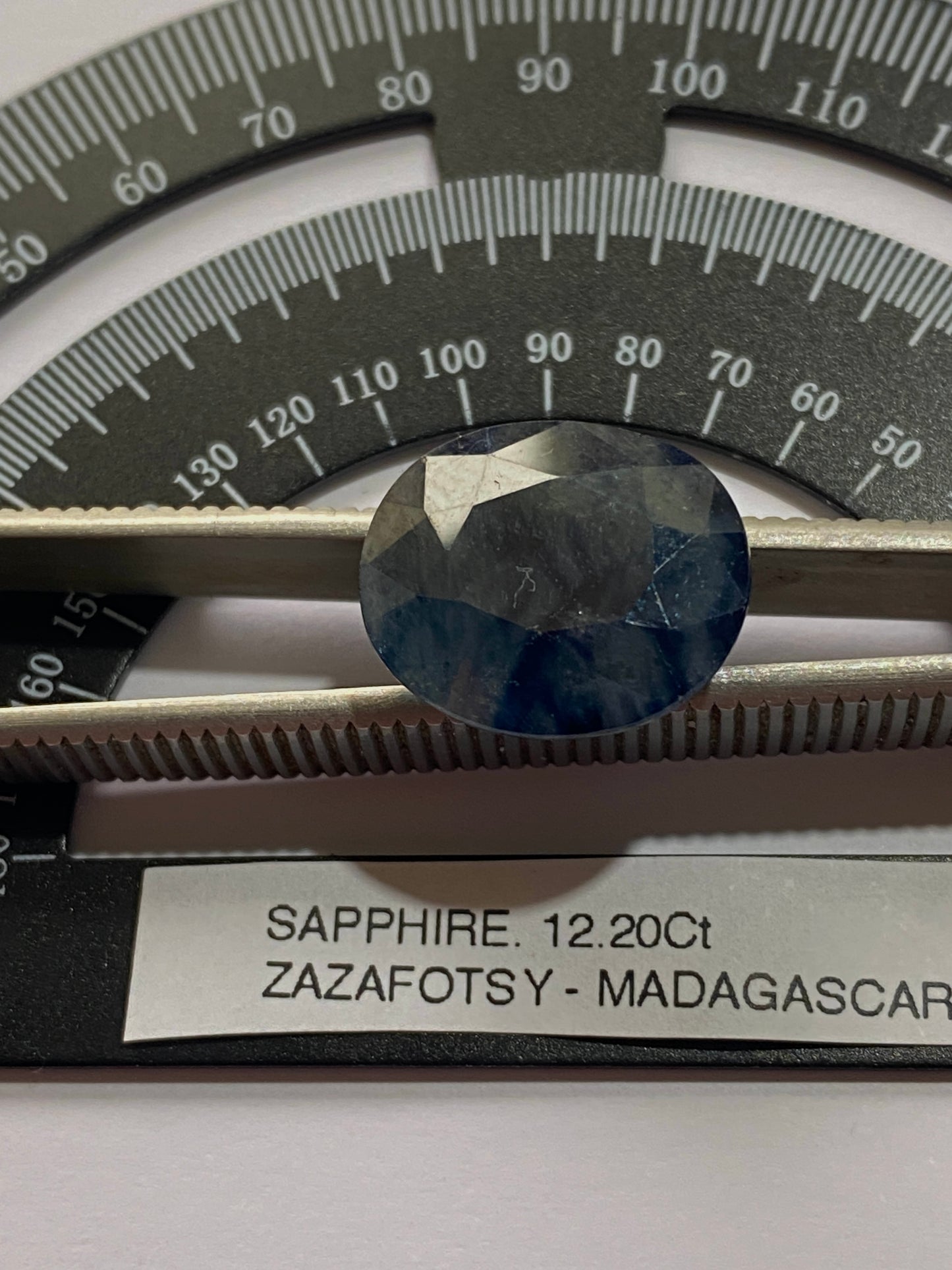 SAPPHIRE NATURAL GEMSTONE : ZAZAFOTSY, IHOSY, MADAGASCAR 12.20Ct MFG4886