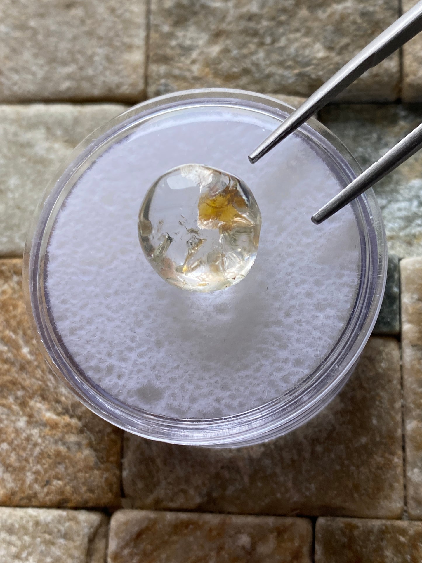 QUARTZ NATURAL CABOCHON : CORONEL MURTA, MINAS GERAIS, BRAZIL 8.70Ct MFG4875