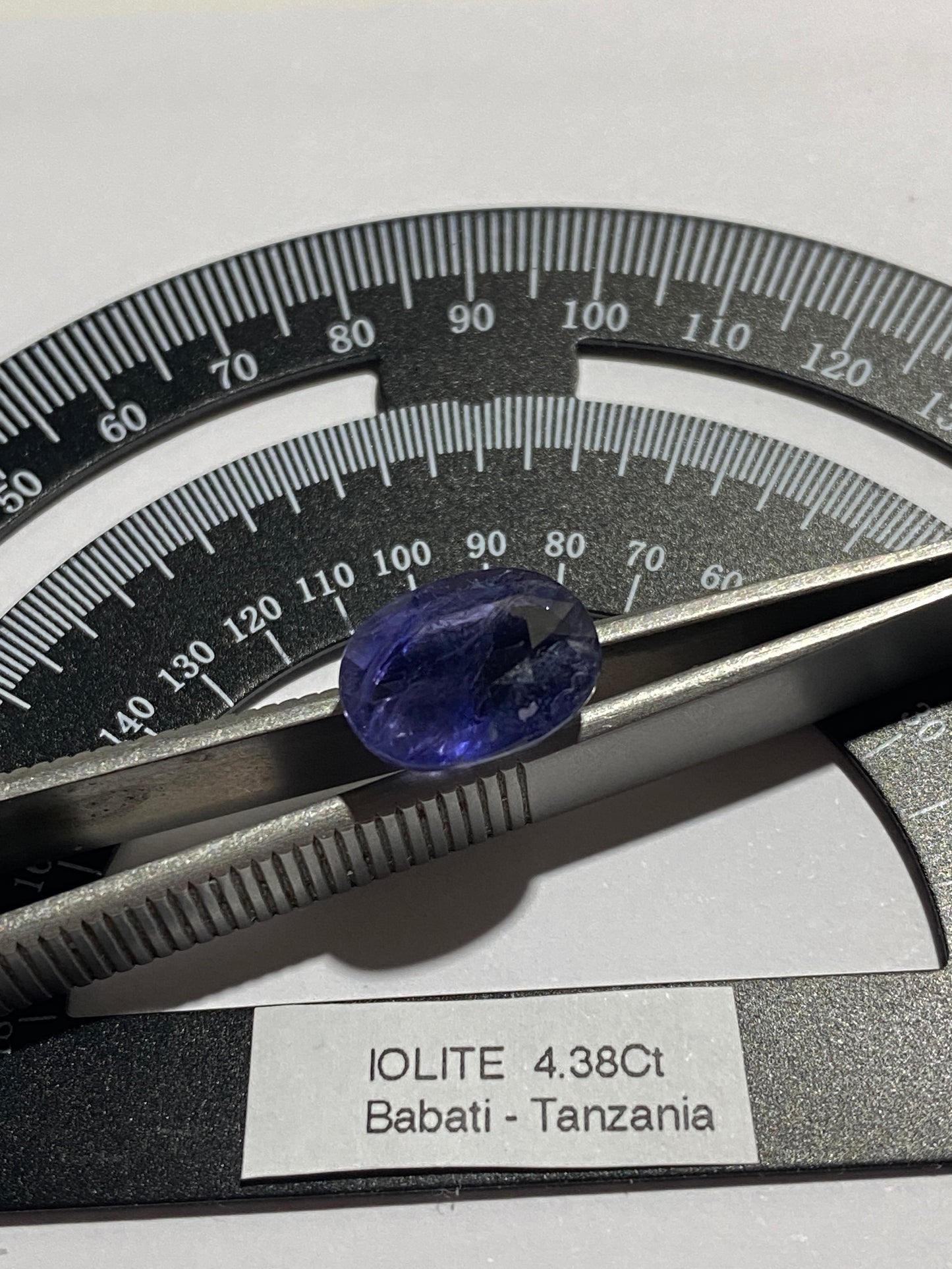IOLITE NATURAL GEMSTONE : BABATI, MANYARA, TANZANIA. 4.38Ct MFG4884