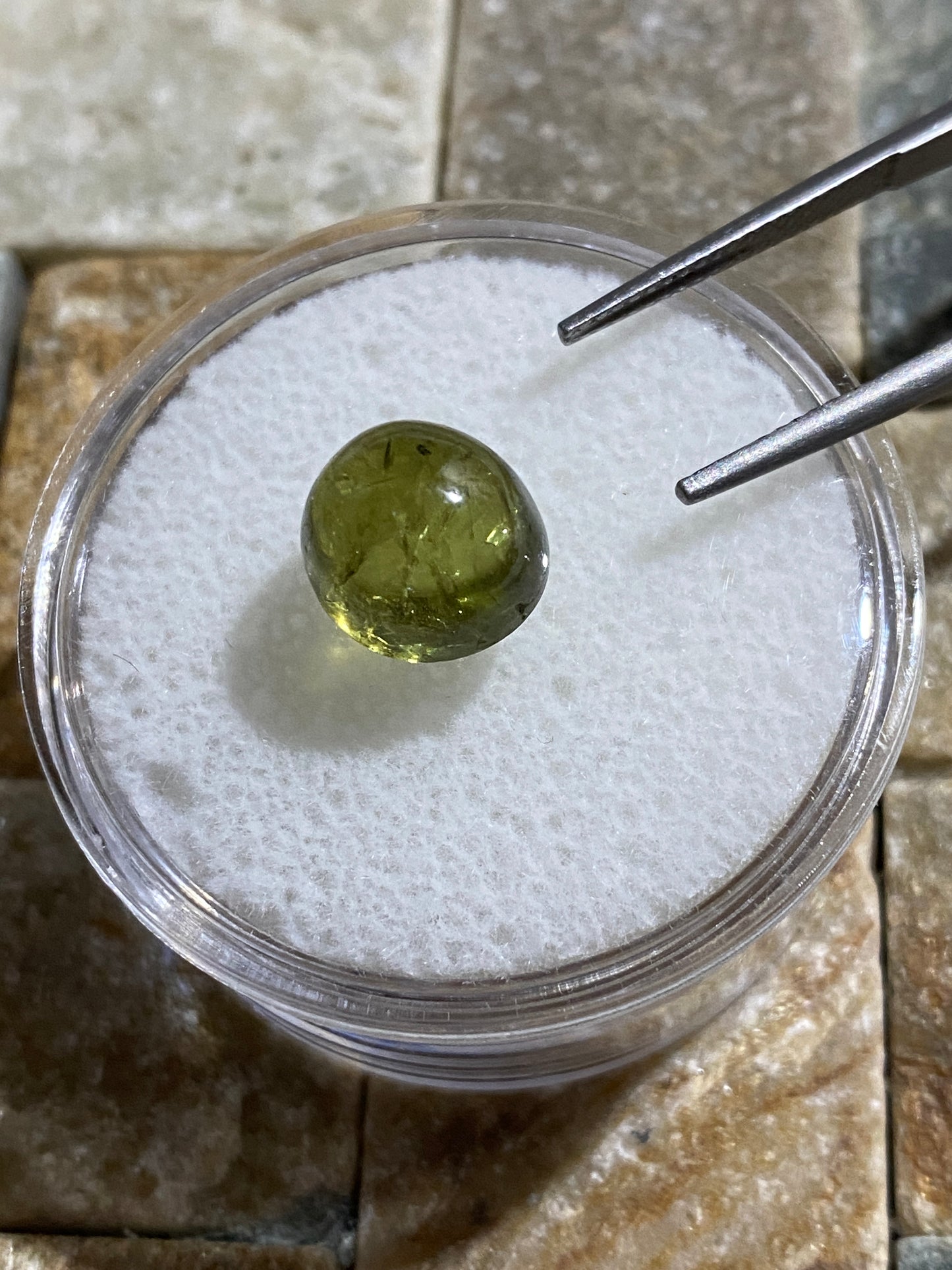 GROSSULAR GARNET NATURAL GEMSTONE : MIMINSKY, SAKHA, RUSSIA. 7.40Ct. MFG4882