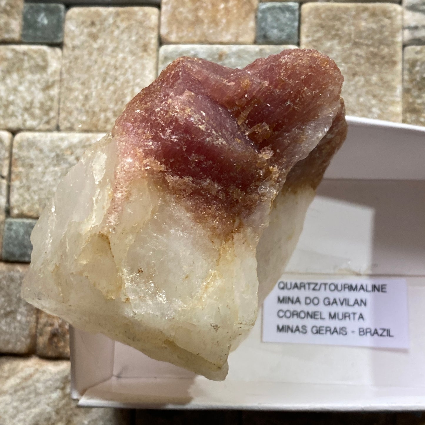 TOURMALINE & QUARTZ ROUGH SPECIMEN FROM MINAS GERAIS 160g MF1184A