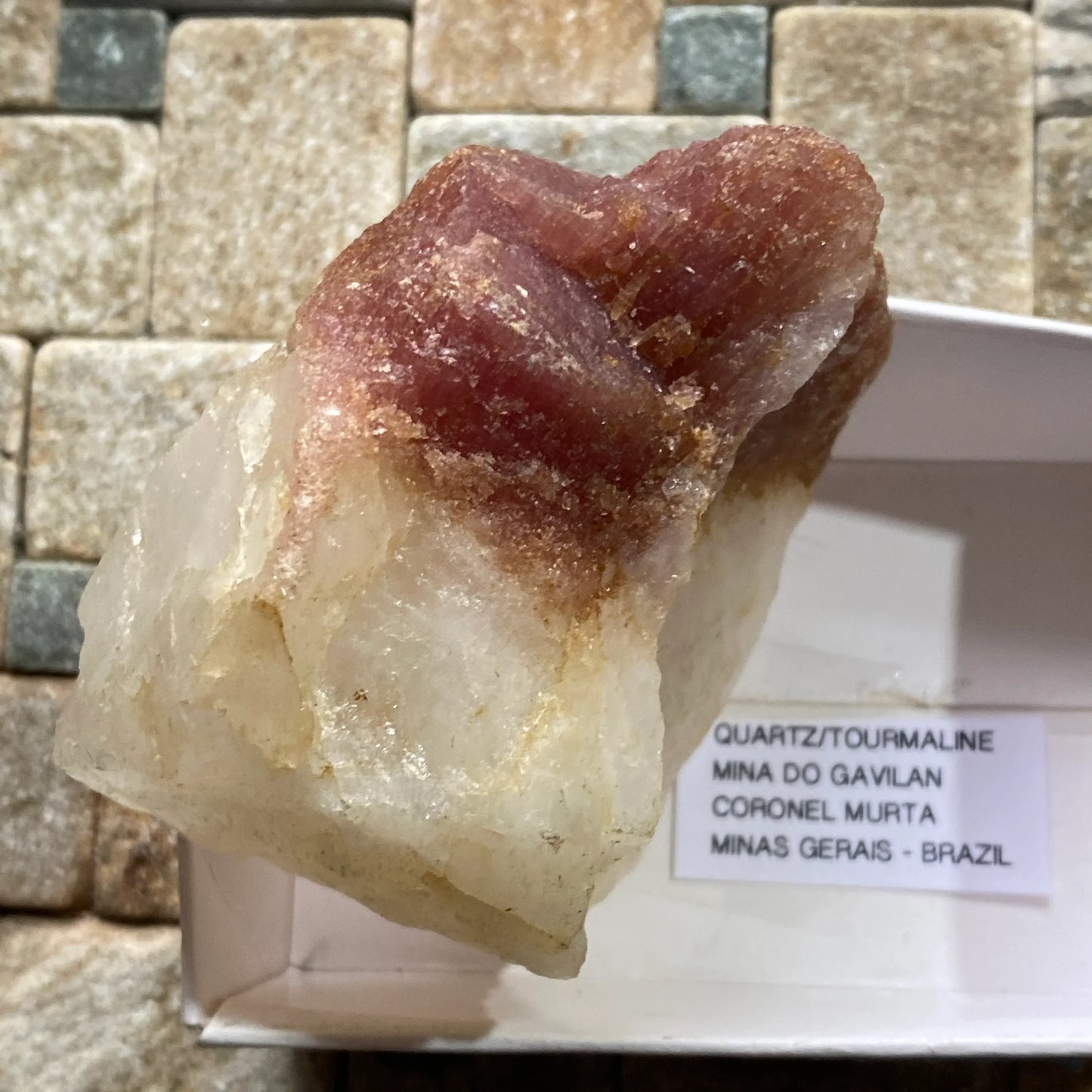 TOURMALINE & QUARTZ ROUGH SPECIMEN FROM MINAS GERAIS 160g MF1184A