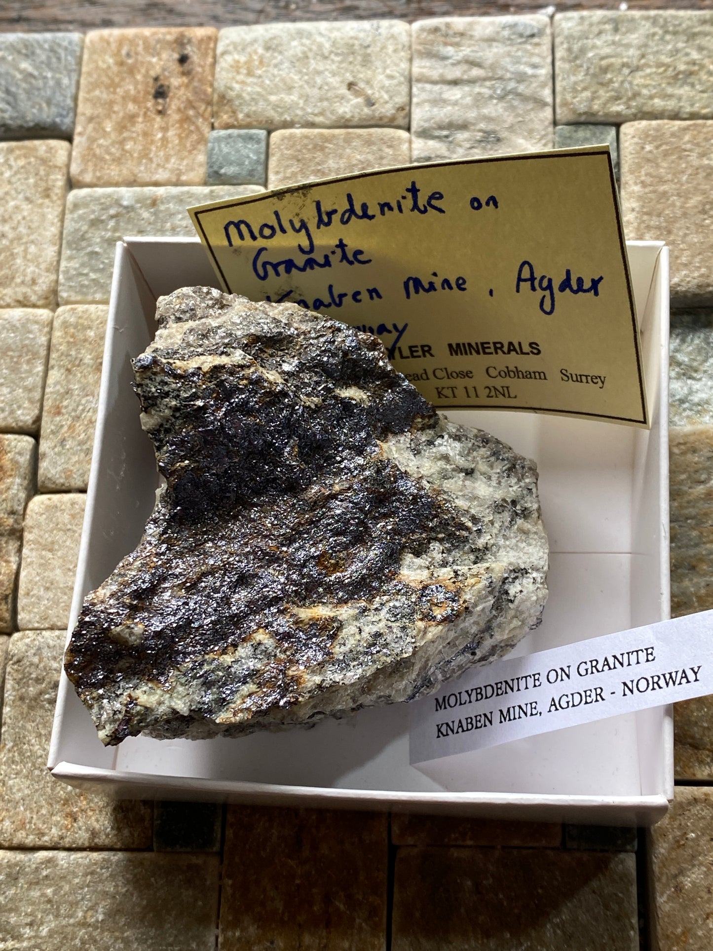 MOLYBDENITE ON GRANITE : KNABEN MINE, AGDER, NORWAY 165g MF4878