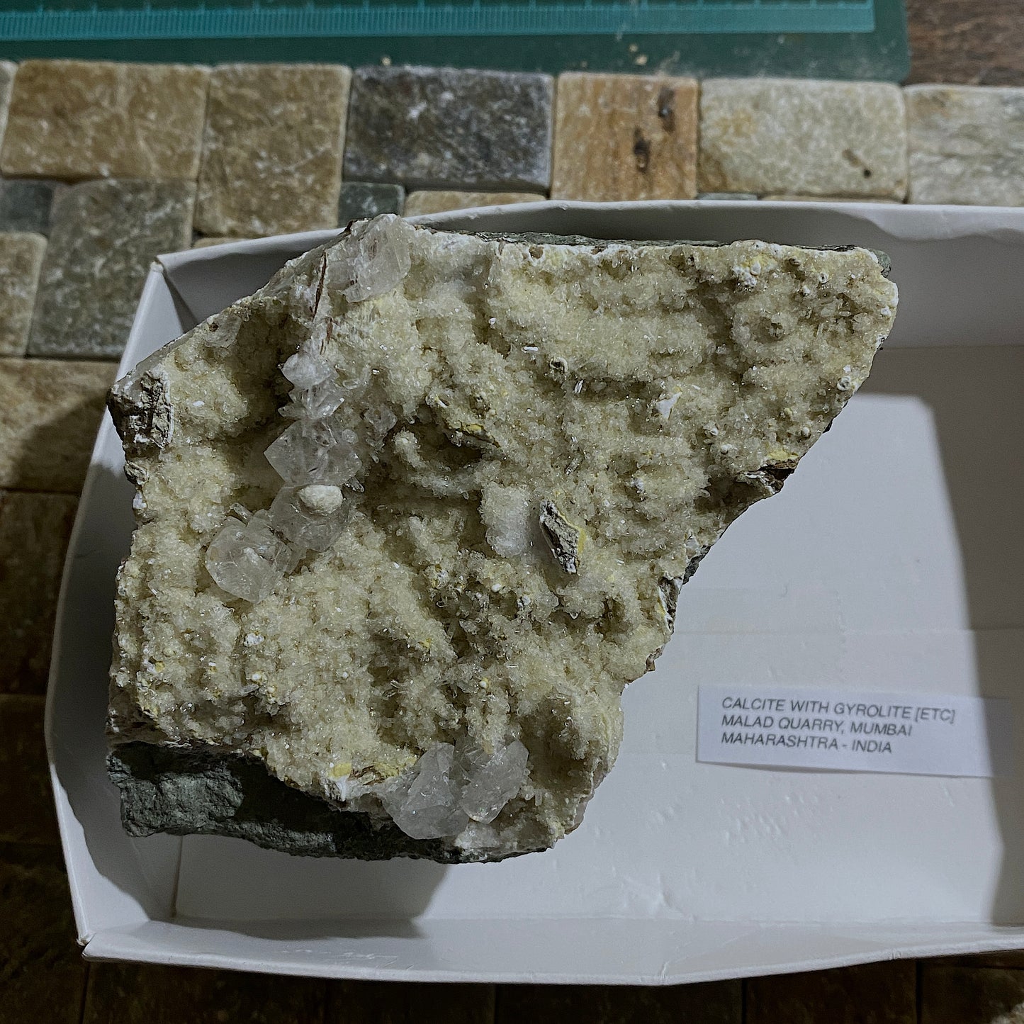 IMPRESSIVE MULTI- MINERAL SPECIMEN FROM MALAD QUARRY, INDIA 430g MF1267