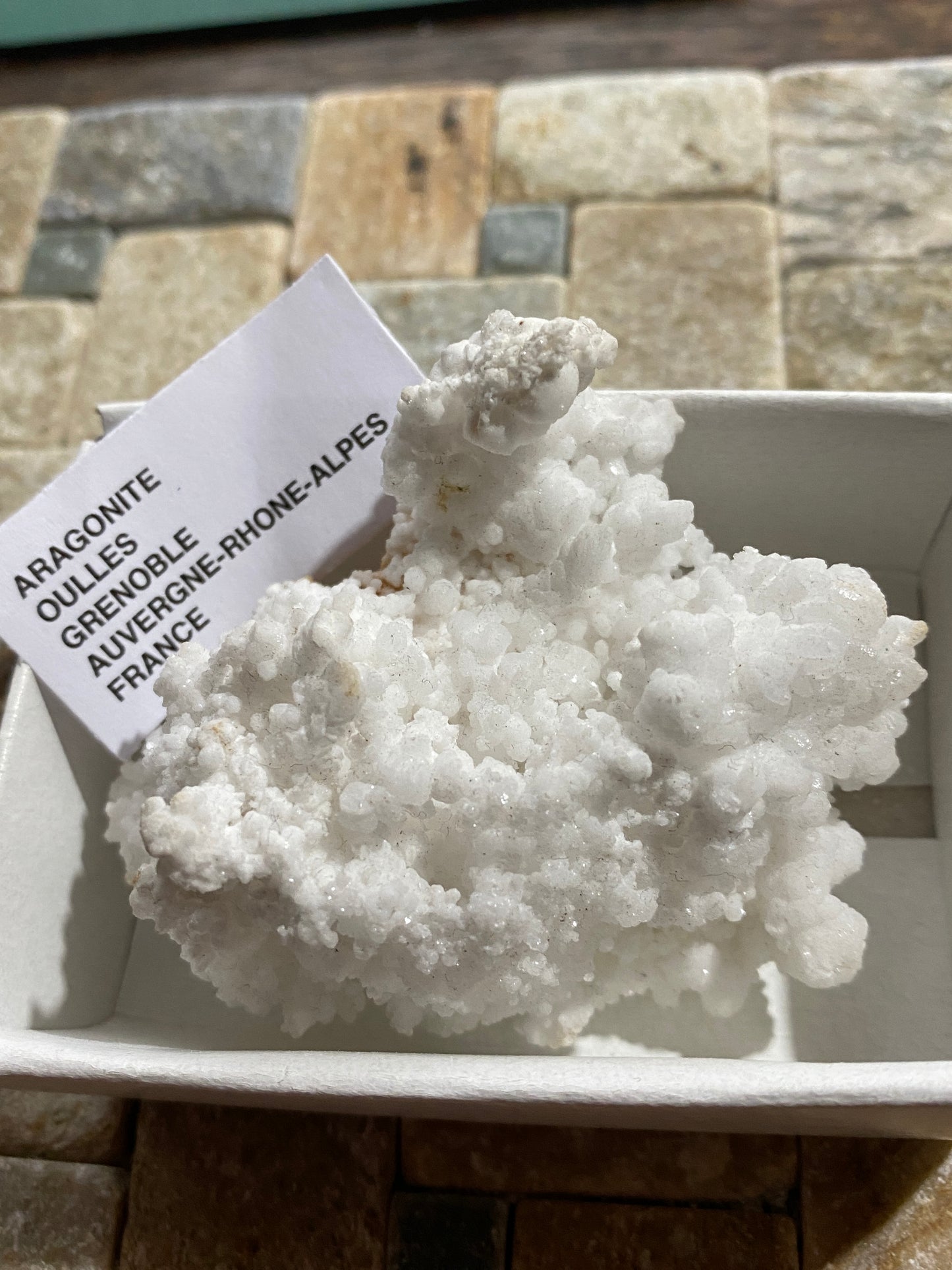 ARAGONITE : OULLES, GRENOBLE, AUVERGINE-RHONE-ALPES, FRANCE 47g MF4903