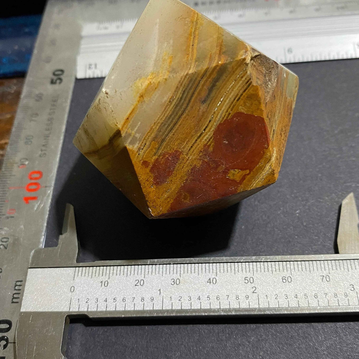 AGATE INTERESTING LARGE SPECIMEN FROM ADRAR PROVINCE, ALGERIA - 242g MF3067A