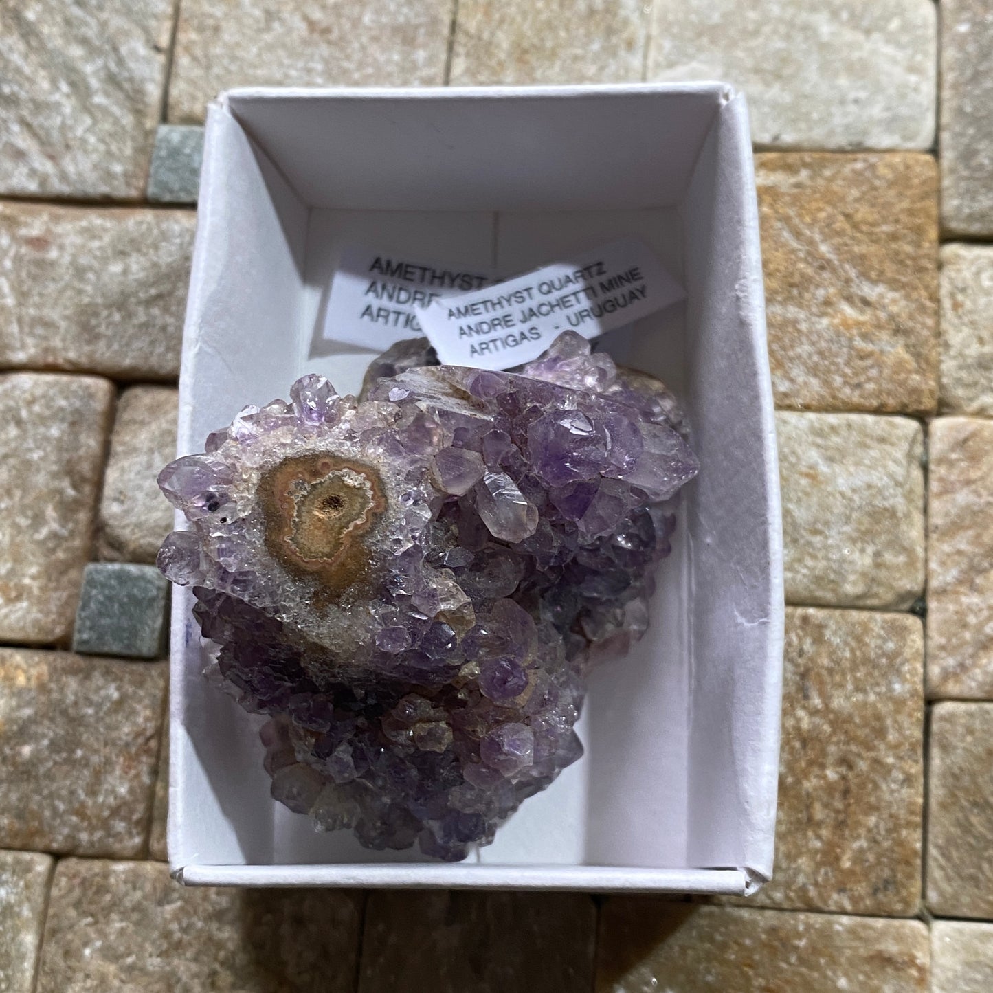 AMETHYST QUARTZ CRYSTAL ASSEMBLAGE FROM ARTIGAS, URAGUAY 104g MF4104