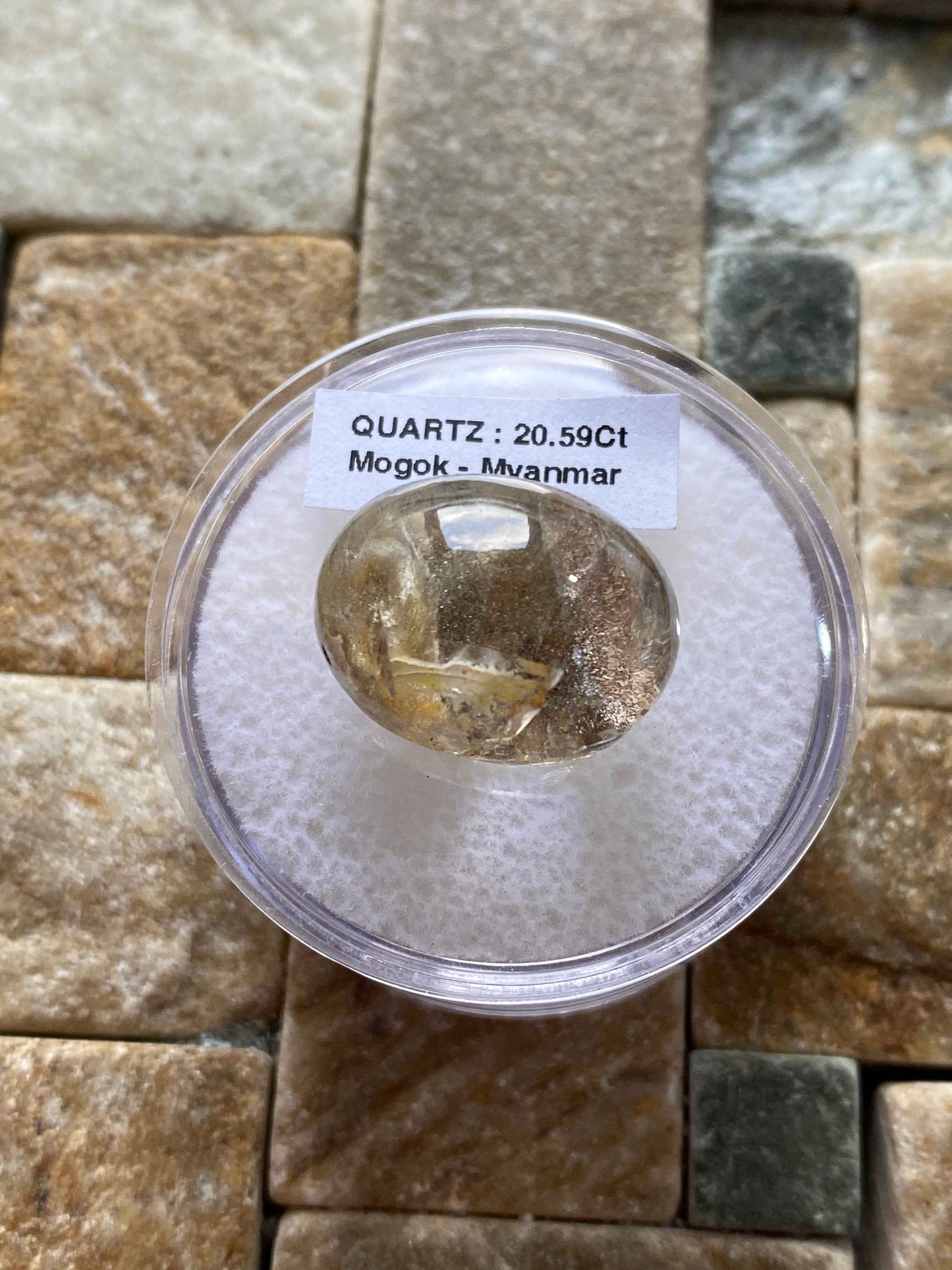 QUARTZ NATURAL GEMSTONE : MOGOK, MANDALAY, MYANMAR 20.59Ct MFG4927