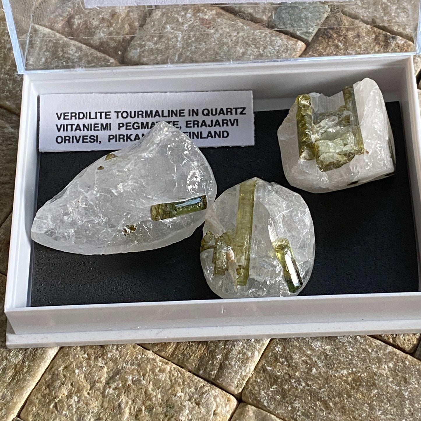 VERDILITE TOURMALINE IN QUARTZ x 3 - VIITANIEMI PEGMATITE, FINLAND 28g MF4105