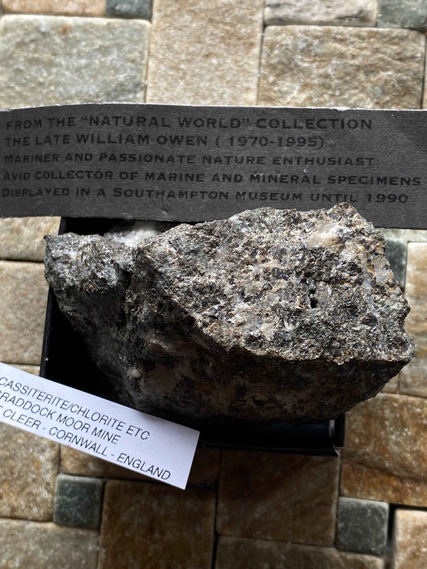 CASSITERITE WITH CHLORITE ETC : CRADDOCK MOOR MINE, ST CLEER, CORNWALL 271g MF4949