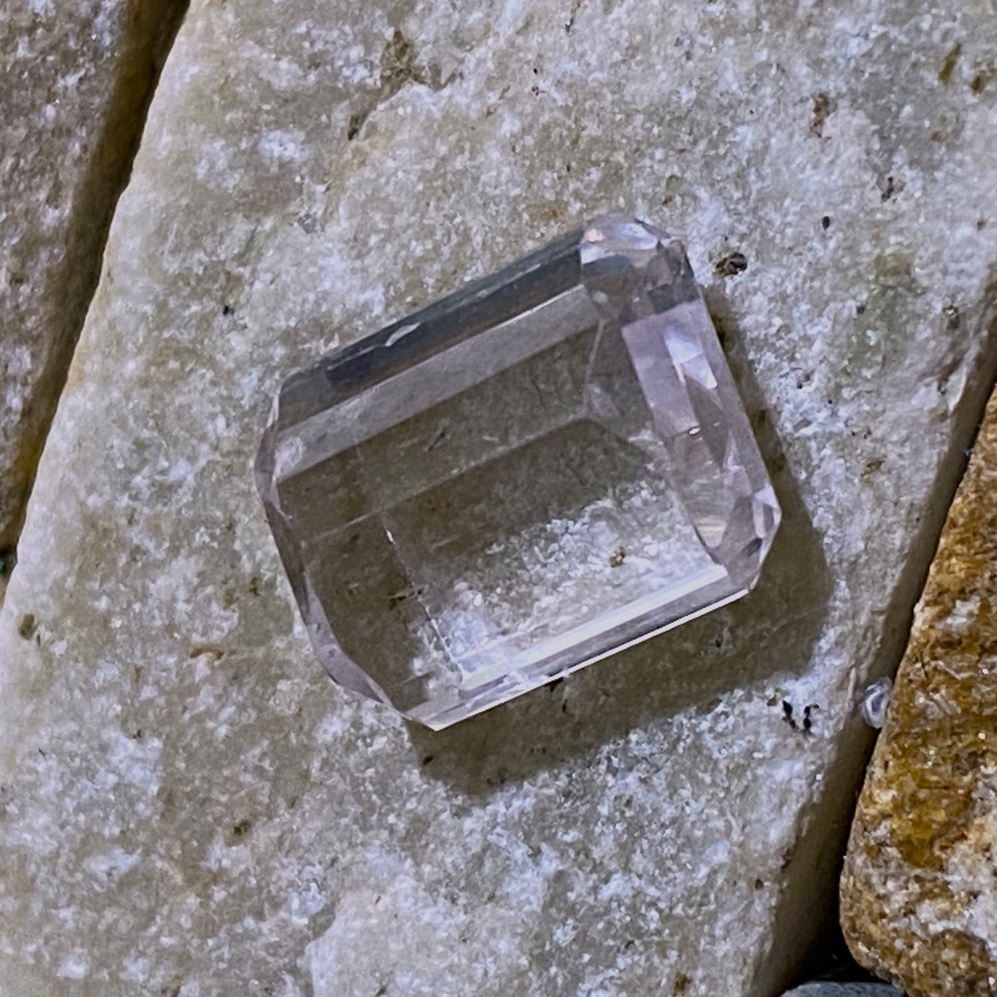 SPODUMENE GEMSTONE - LAGHMAN, AFGHANISTAN. 5.10Ct MFG5031