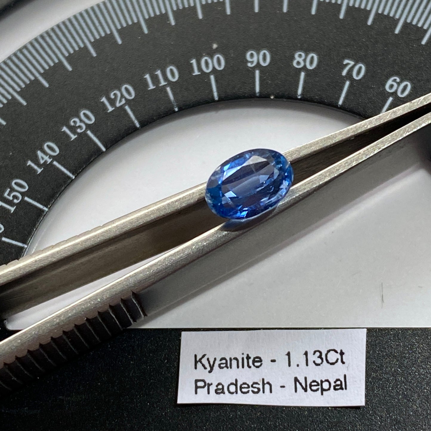 KYANITE RARE NATURAL GEMSTONE - KALI GANDAKI GORGE, PRADESH, NEPAL 1.31Ct MFG1941