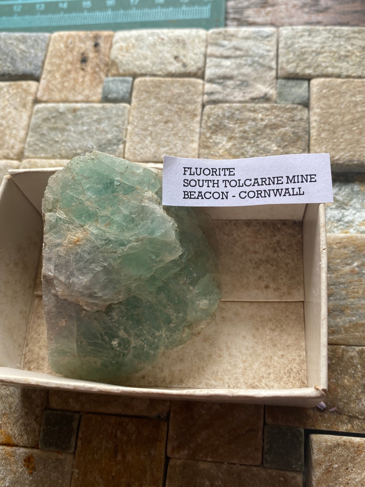 FLUORITE : SOUTH TOLCARNE MINE, BEACON, CAMBORNE, CORNWALL 91g MF5018