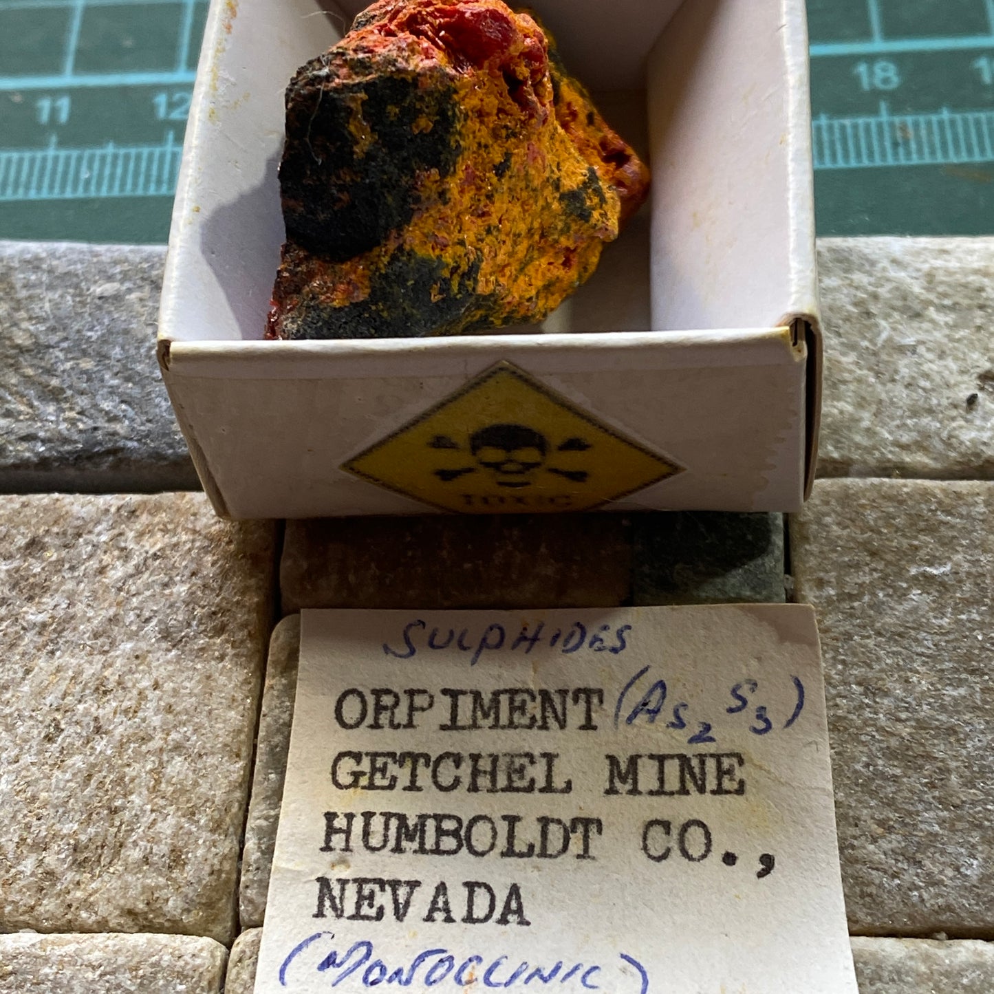 ORPIMENT FROM GETCHEL MINE, NEVADA, U.S.A. 18g MF1385
