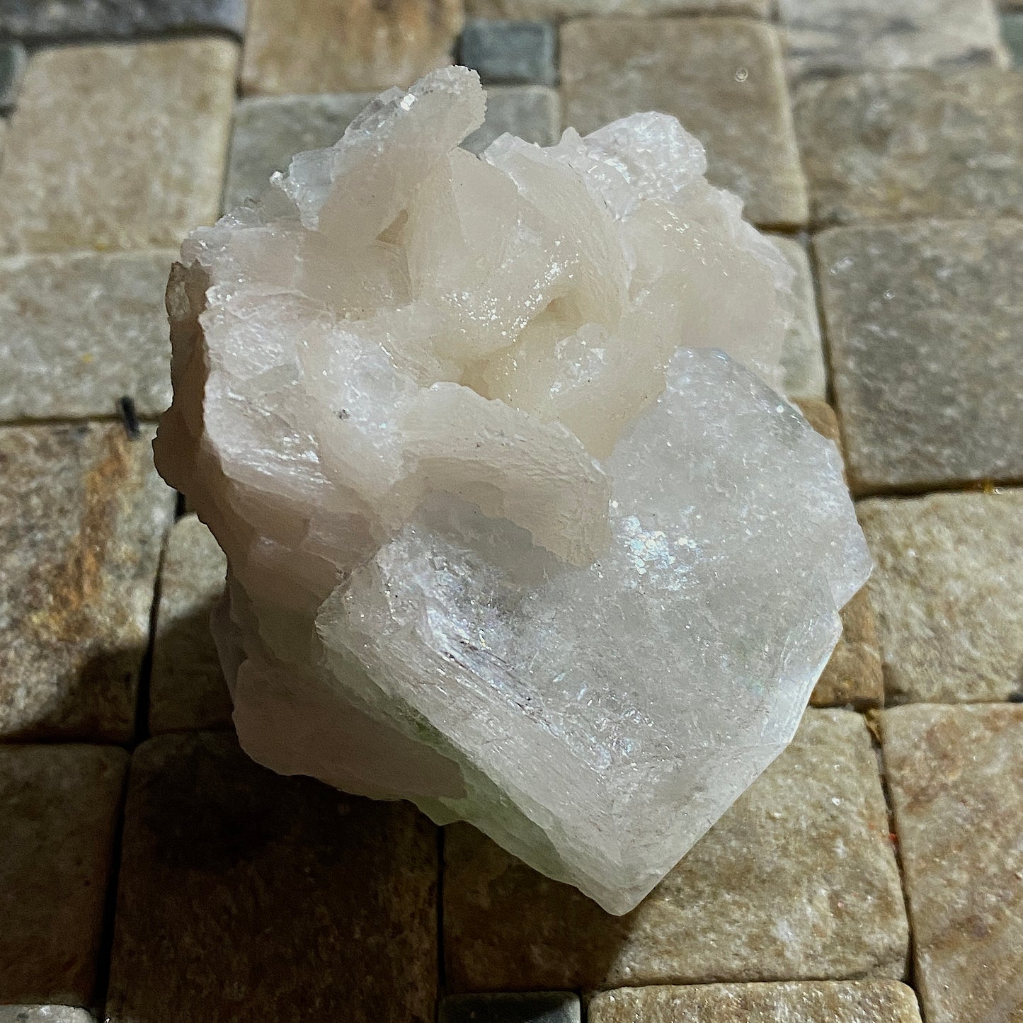 APOPHYLLITE WITH STILBITE - RAIGAD, PUNE, MAHARASHTRA, INDIA 82g MF1342