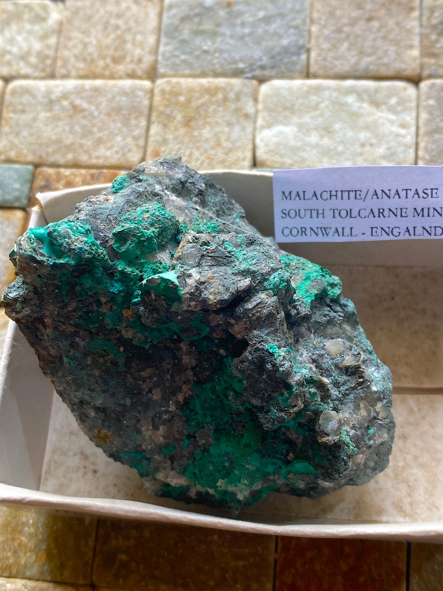 MALACHITE WITH TRACES OF ANATASE : SOUTH TOLCARNE MINE, CORNWALL 159g MF5024