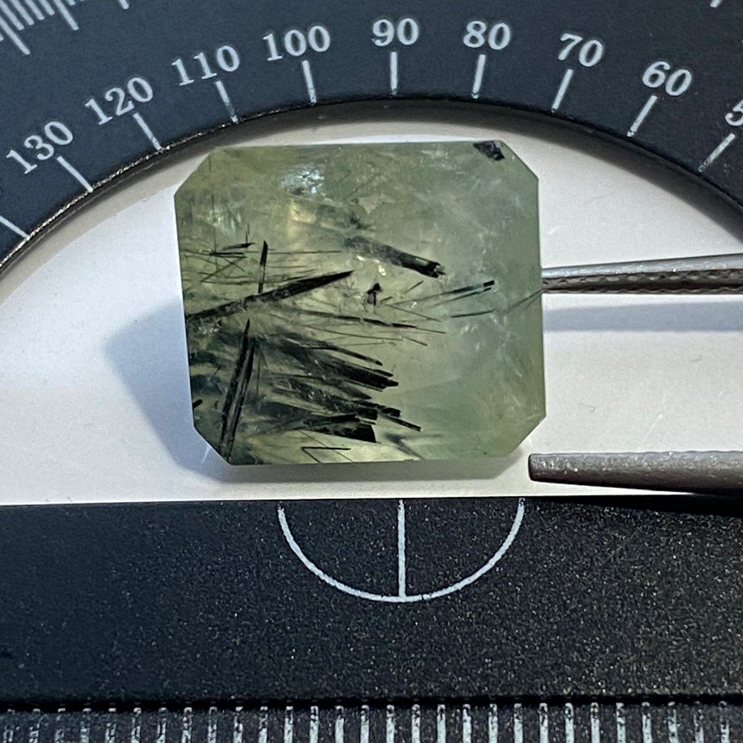 PREHNITE WITH EPIDOTE NEEDLES GEMSTONE - KAYES REGION, MALI. AFRICA 13.17Ct MFG5416