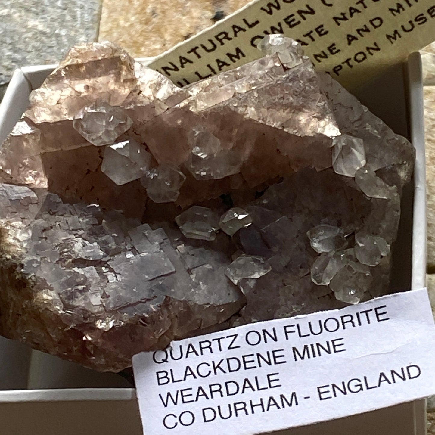 FLUORITE WITH QUARTZ CRYSTALS UNUSUAL SPECIMEN - BLACKDENE MINE, CO DURHAM 124g MF6382